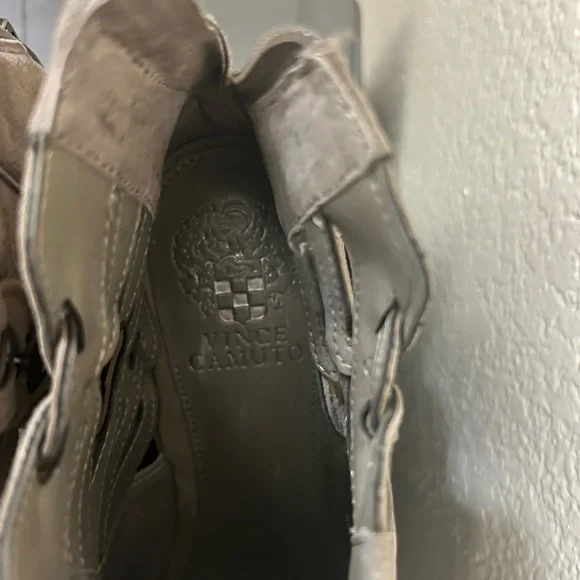 Vince Camuto – Prestetta ~ FOXY TRUE SUEDE - Picture 5 of 6